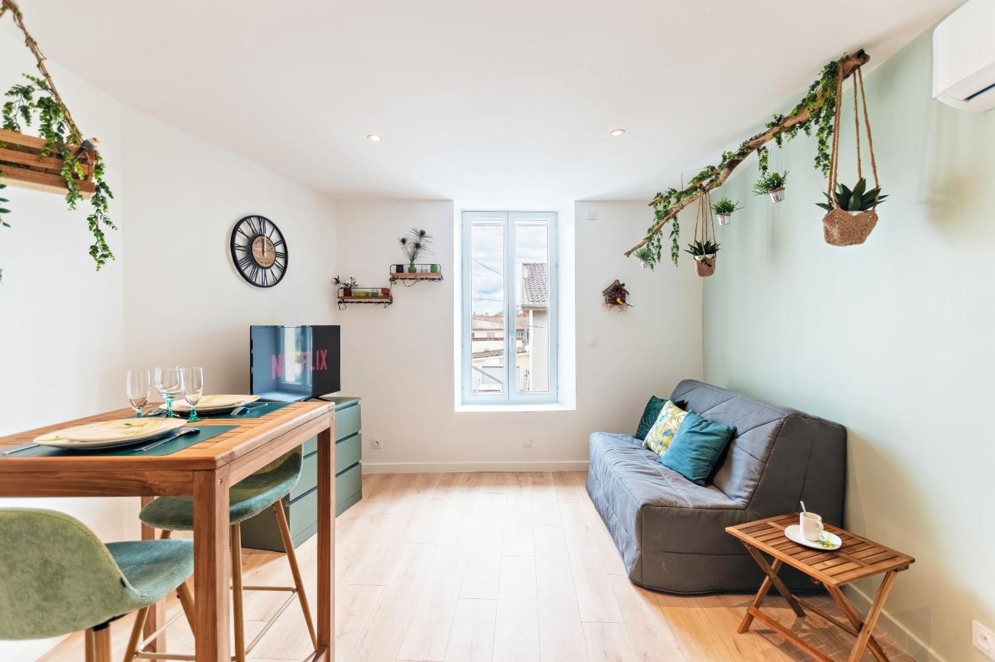 Chez Quentin & Thibaut Apartment Dagneux ภายนอก รูปภาพ